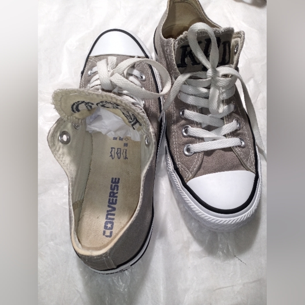 Converse Gray and White Low-Top Sneakers - Picture 6 of 9